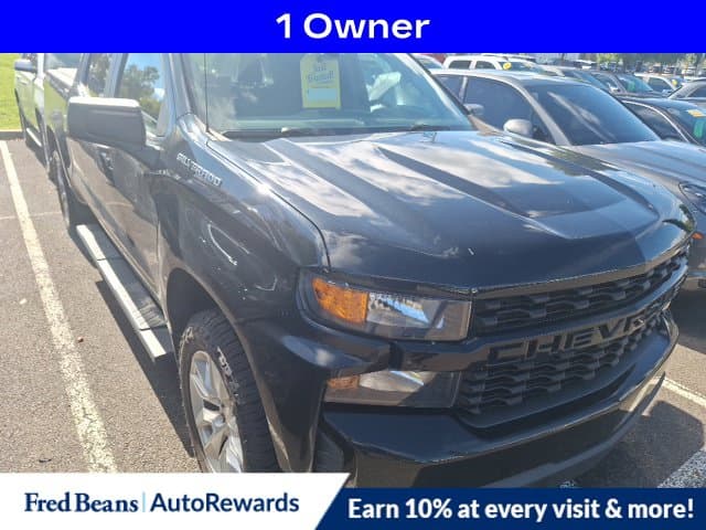 2020 Chevrolet Silverado 1500 Custom — photo 1 of 14