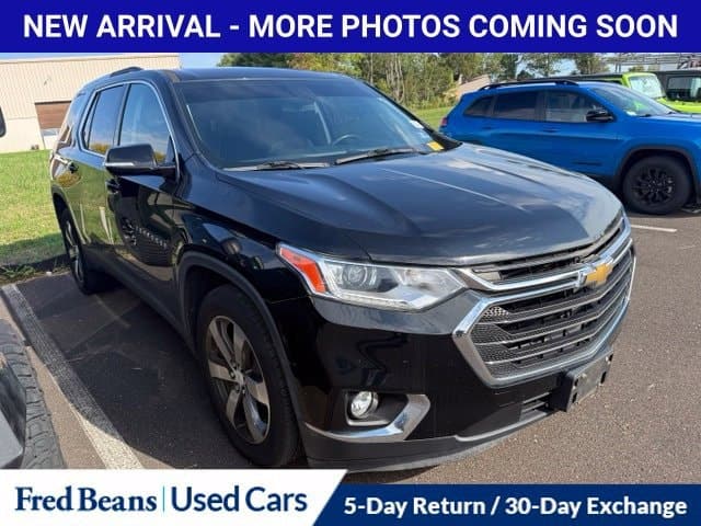 2018 Chevrolet Traverse LT Leather — photo 1 of 24
