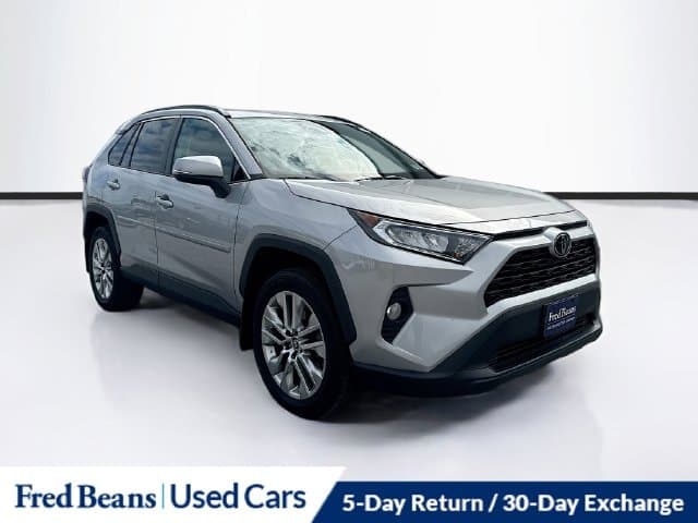 2021 Toyota RAV4 XLE Premium — photo 1 of 37