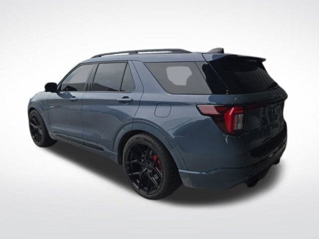 2026 Ford Explorer ST — photo 1 of 15