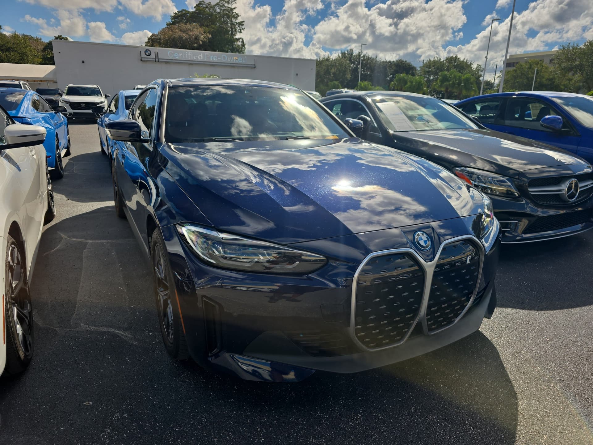 2024 BMW i4 eDrive35 — photo 1 of 2