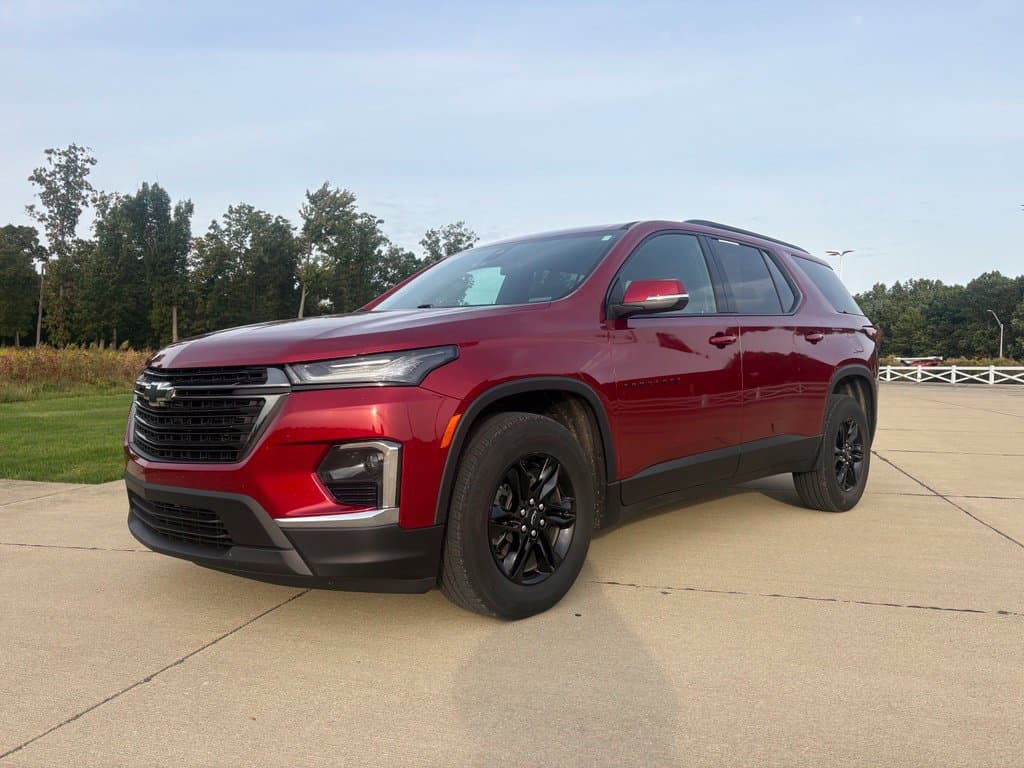 2024 Chevrolet Traverse Limited LT Cloth — photo 1 of 24