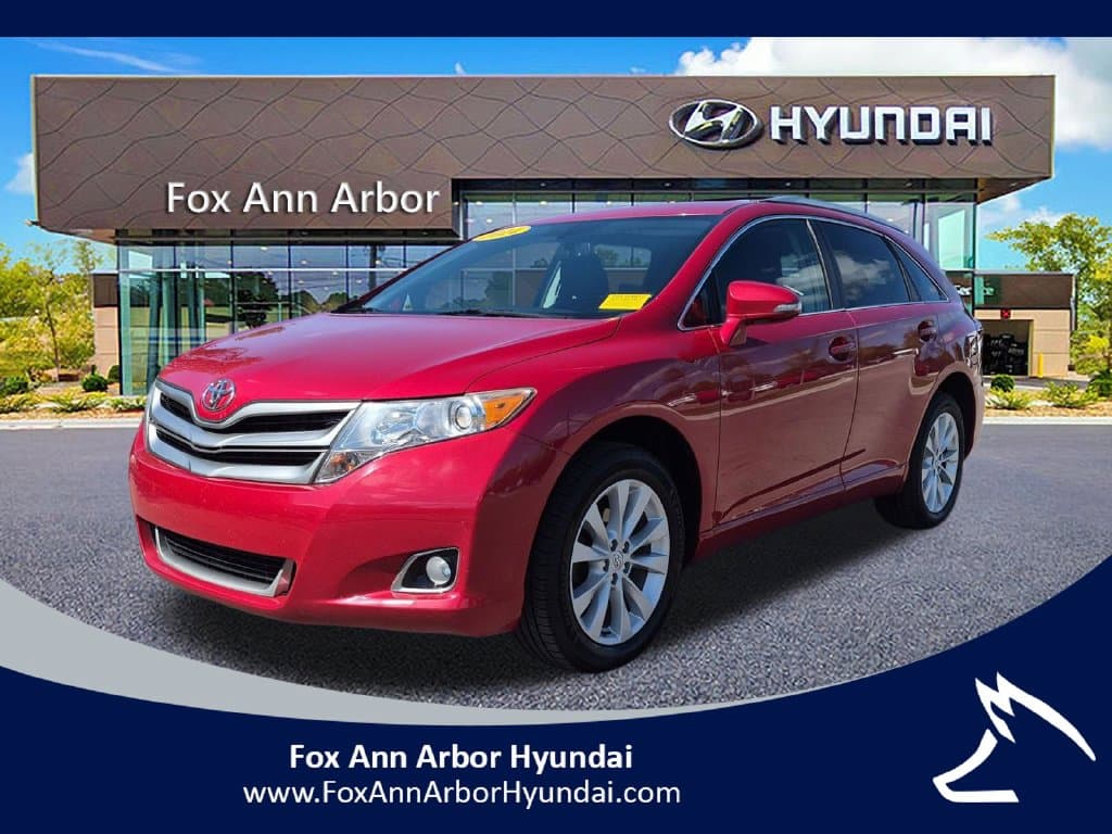 2014 Toyota Venza LE — photo 1 of 28