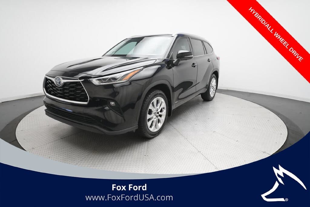 2023 Toyota Highlander Hybrid Limited — photo 1 of 37
