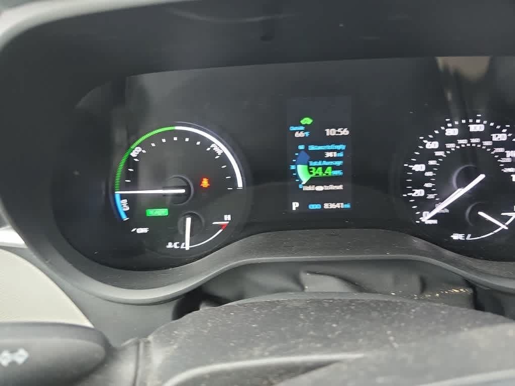 2021 Toyota Sienna XLE — photo 1 of 10