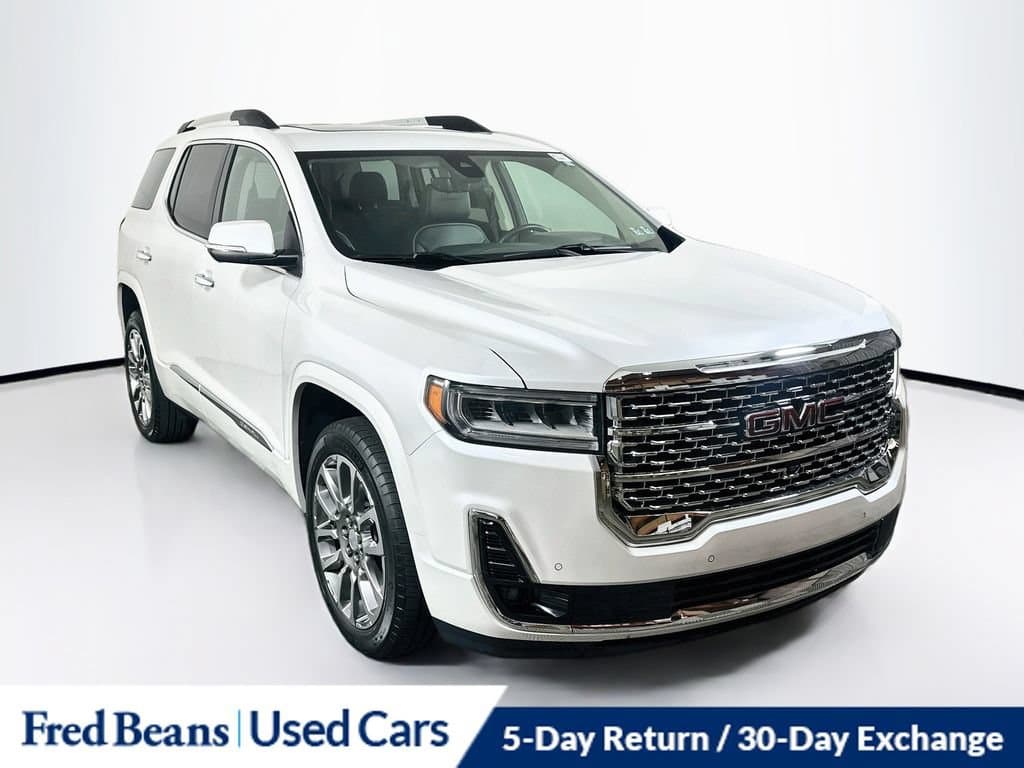 2023 GMC Acadia Denali — photo 1 of 40