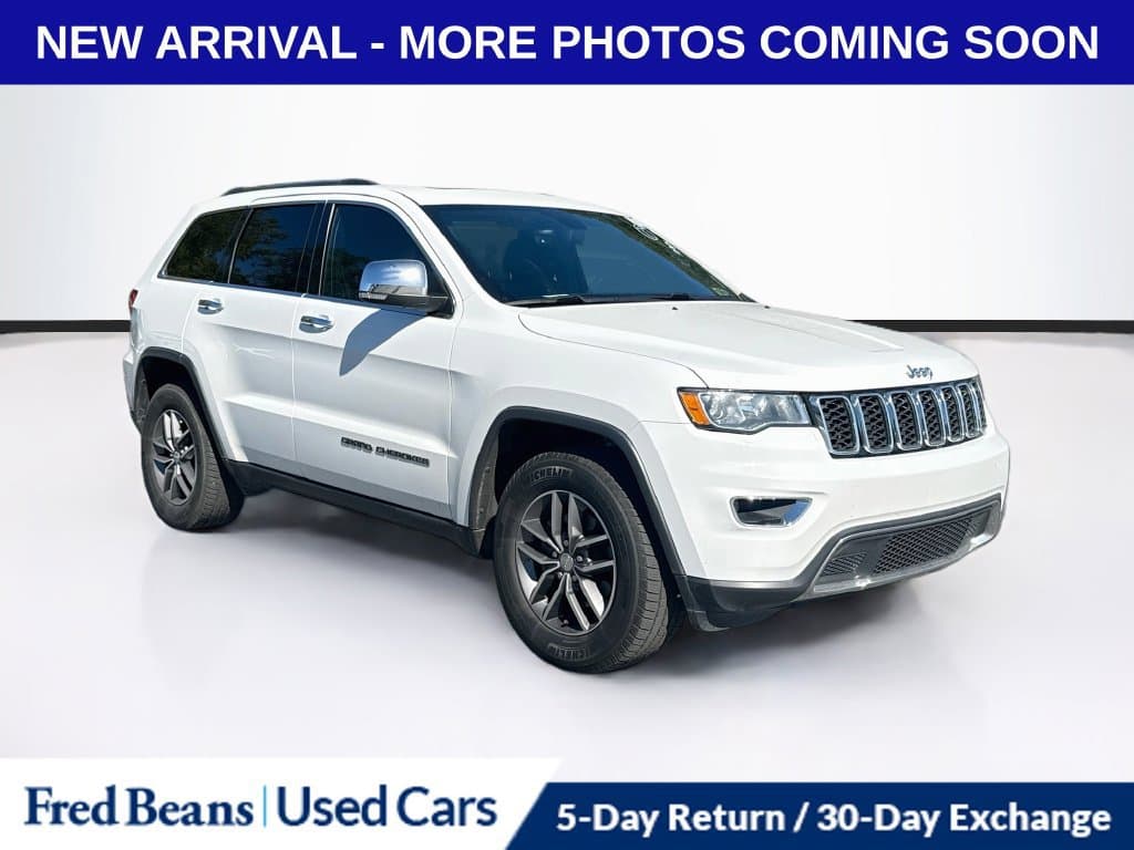 2017 Jeep Grand Cherokee Limited — photo 1 of 11