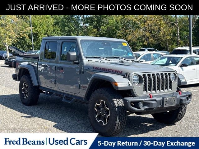 2020 Jeep Gladiator Rubicon — photo 1 of 16