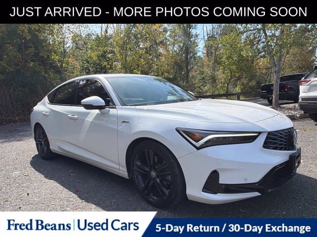 2024 Acura Integra Base — photo 1 of 15