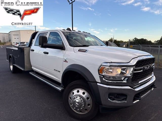 2019 RAM 5500 Chassis Cab Tradesman — photo 1 of 17