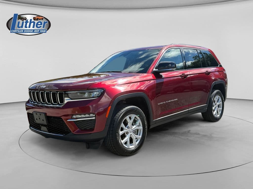 2023 Jeep Grand Cherokee Limited — photo 1 of 21