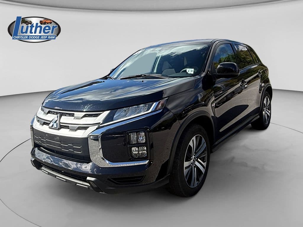 2025 Mitsubishi Outlander Sport Base — photo 1 of 25