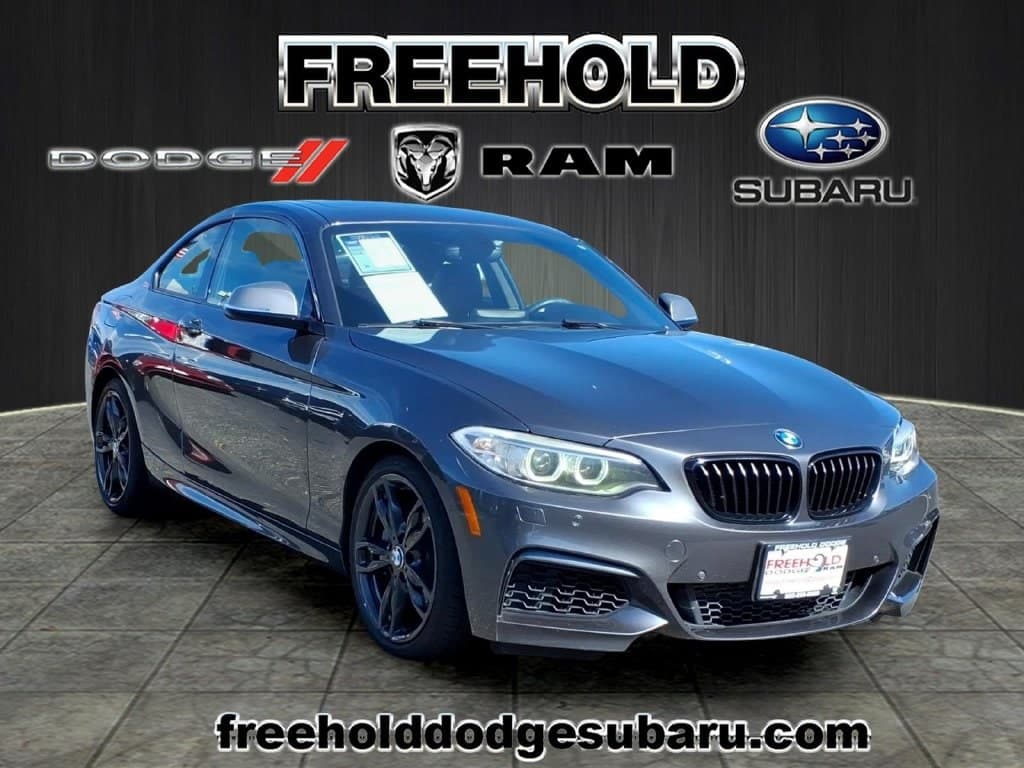 2016 BMW 2 Series M235i xDrive — photo 1 of 20