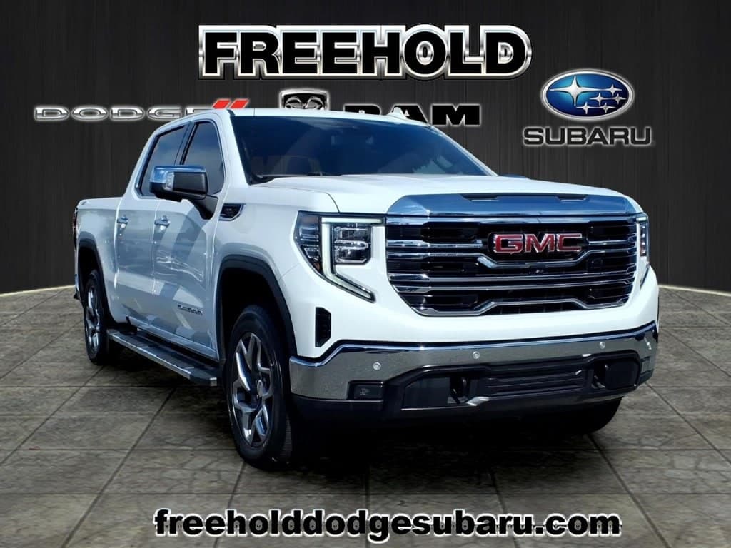 2023 GMC Sierra 1500 SLT — photo 1 of 24