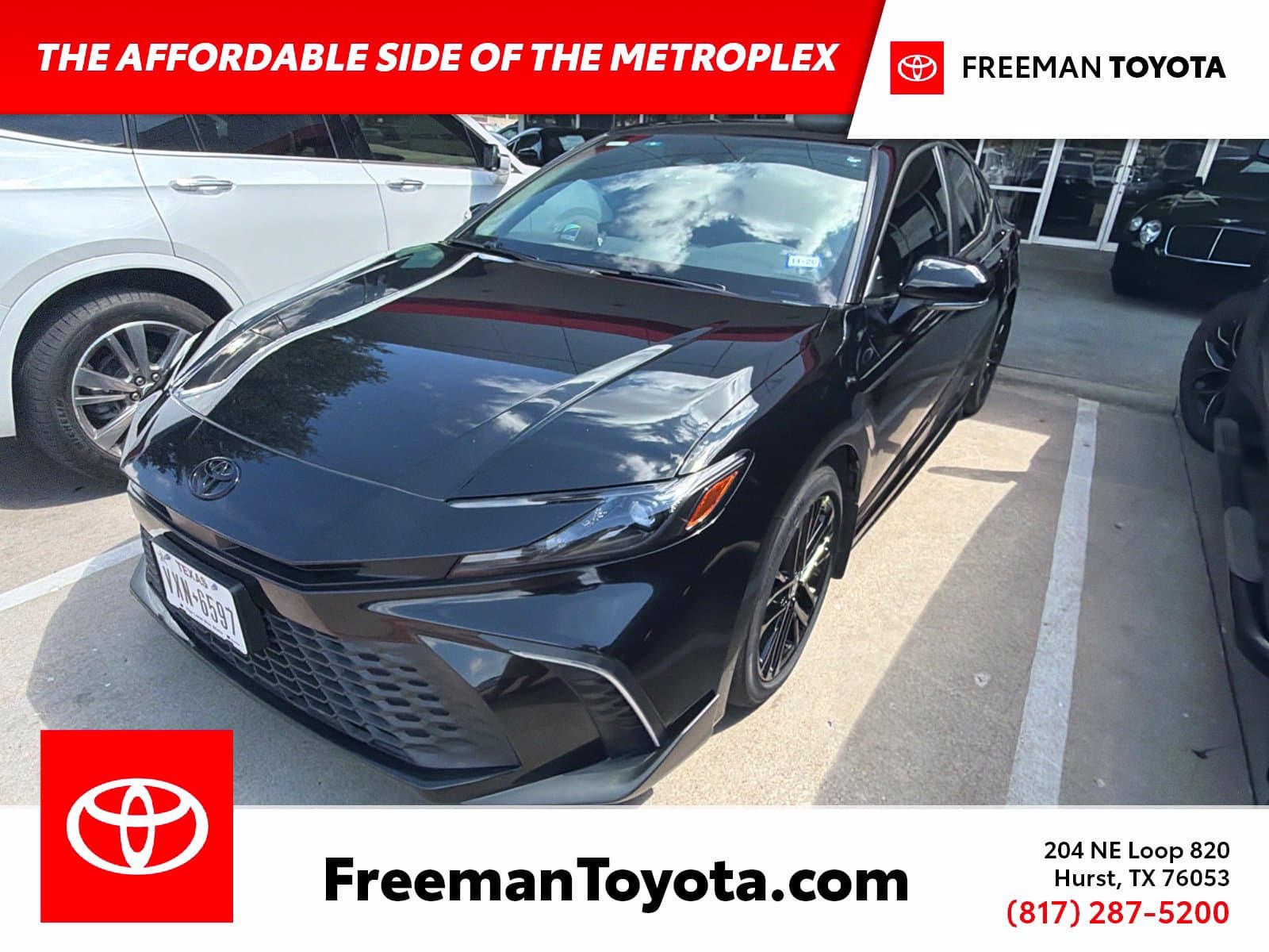2025 Toyota Camry SE — photo 1 of 6