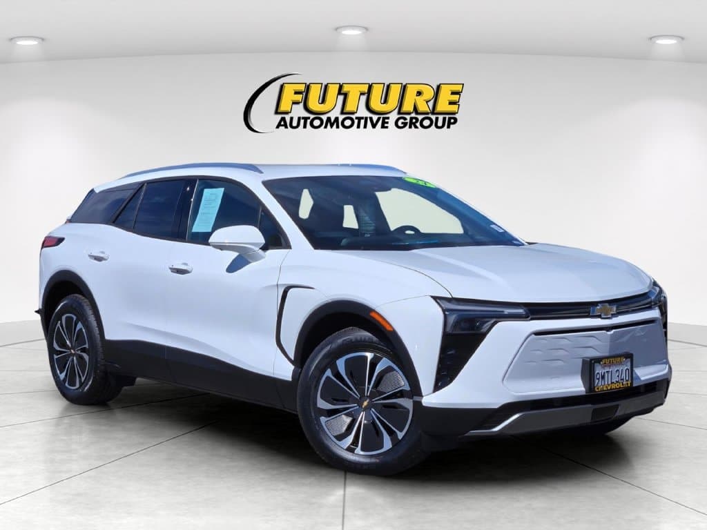 2024 Chevrolet Blazer EV Base — photo 1 of 20
