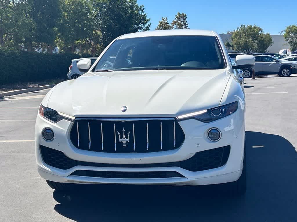 2019 Maserati Levante Base — photo 1 of 10