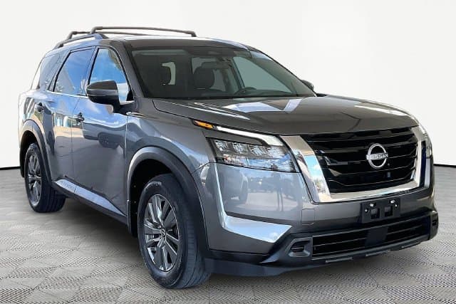 2024 Nissan Pathfinder SV — photo 1 of 23