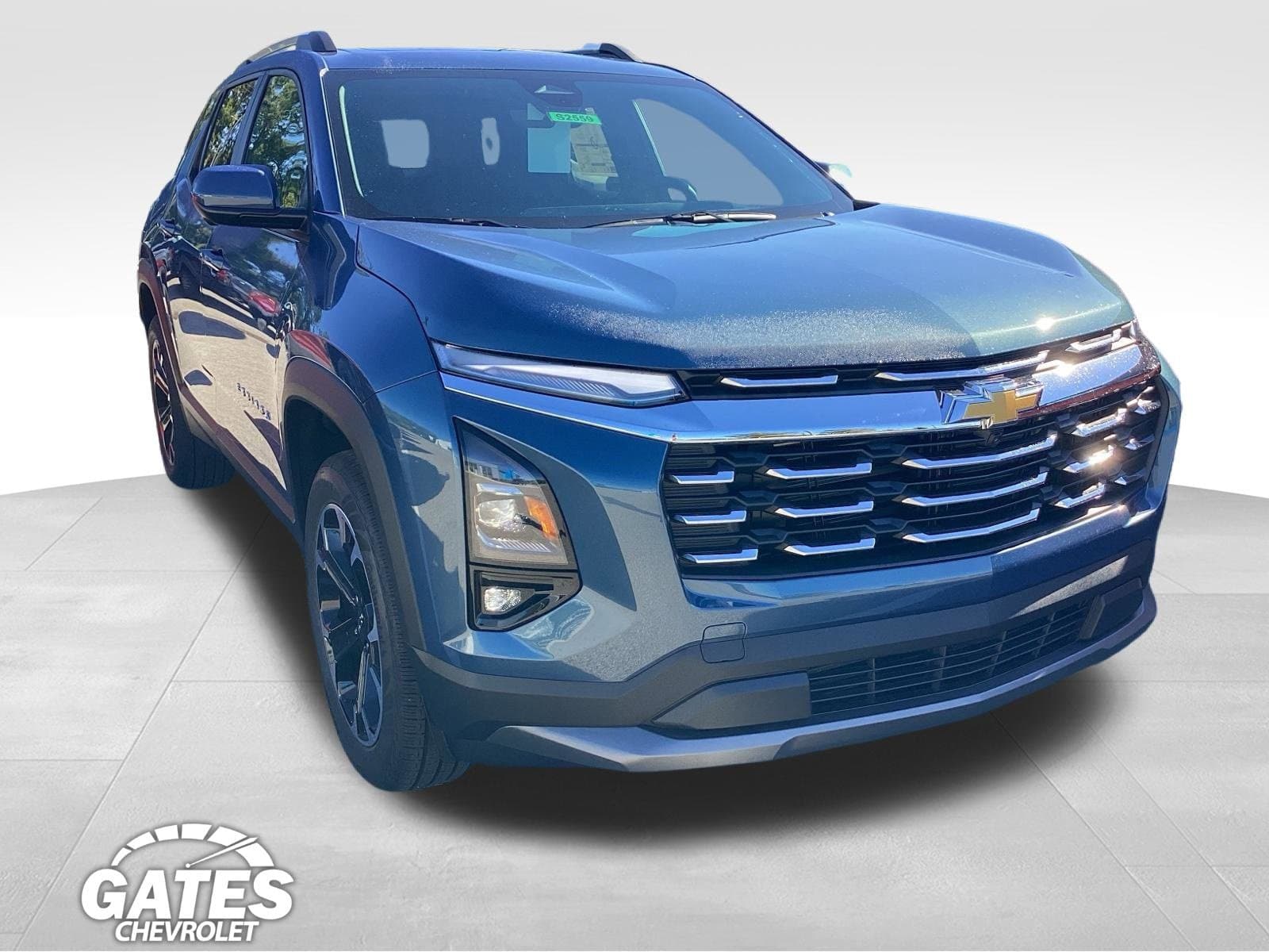 2027 Chevrolet Equinox AWD LT — photo 1 of 21