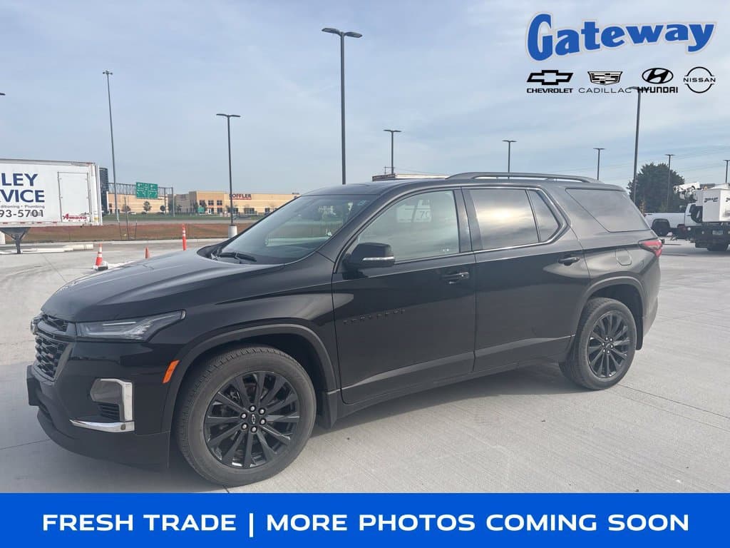 2023 Chevrolet Traverse RS — photo 1 of 12