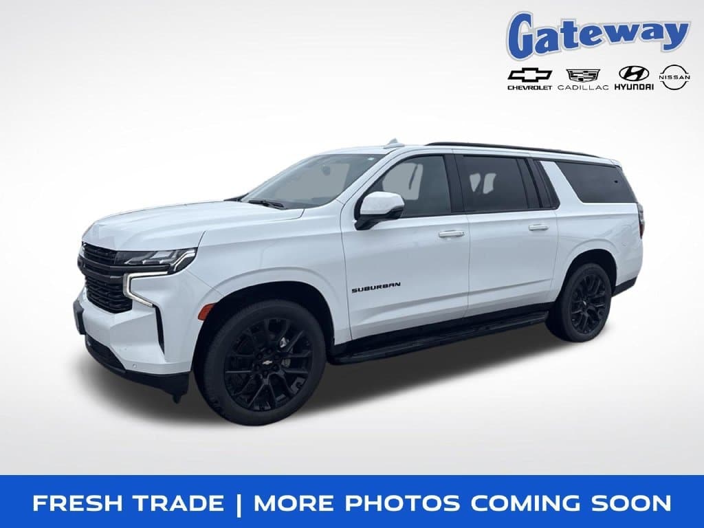 2022 Chevrolet Suburban RST — photo 1 of 13