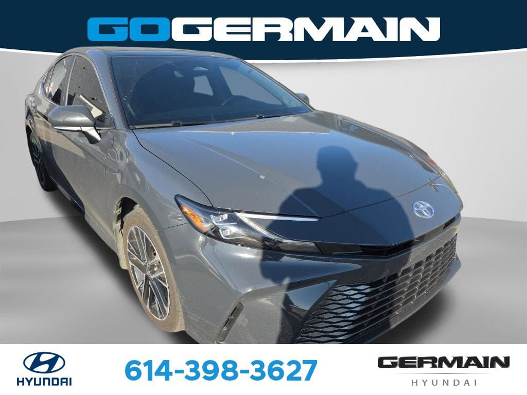 2025 Toyota Camry XSE — photo 1 of 13