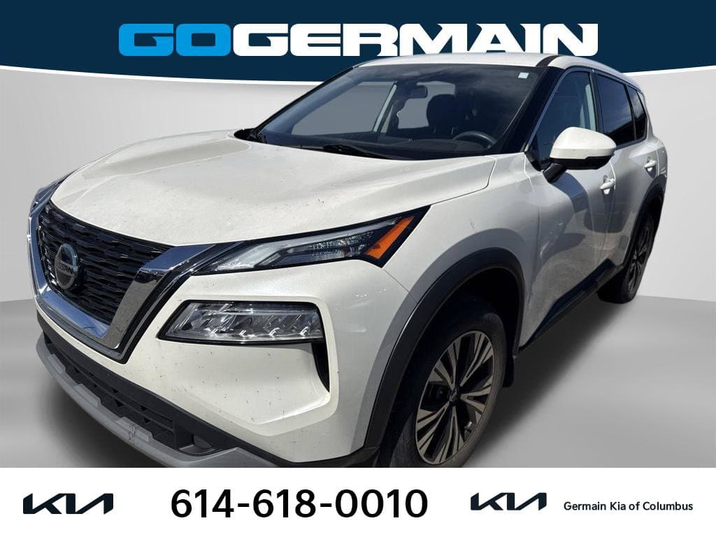 2021 Nissan Rogue SV — photo 1 of 9