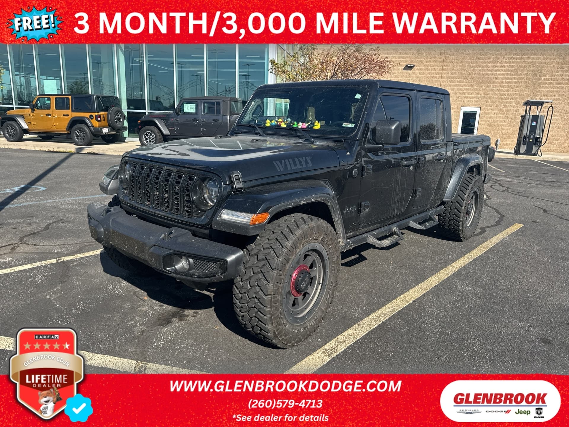 2024 Jeep Gladiator Willys — photo 1 of 8