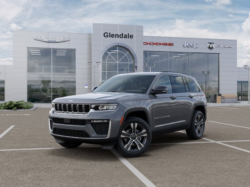 2027 Jeep Grand Cherokee Limited Reserve — photo 1 of 52