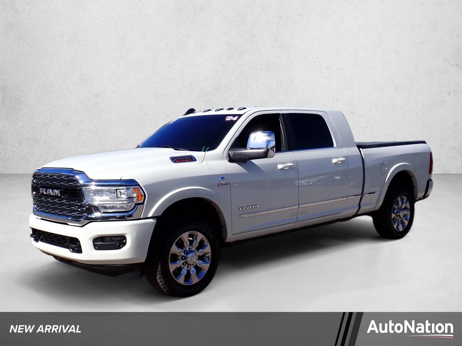 2024 RAM 2500 Limited — photo 1 of 24