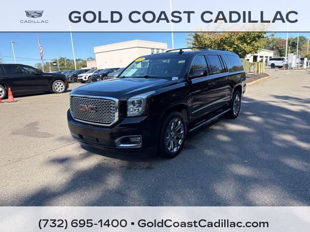 2016 GMC Yukon XL Denali — photo 1 of 27