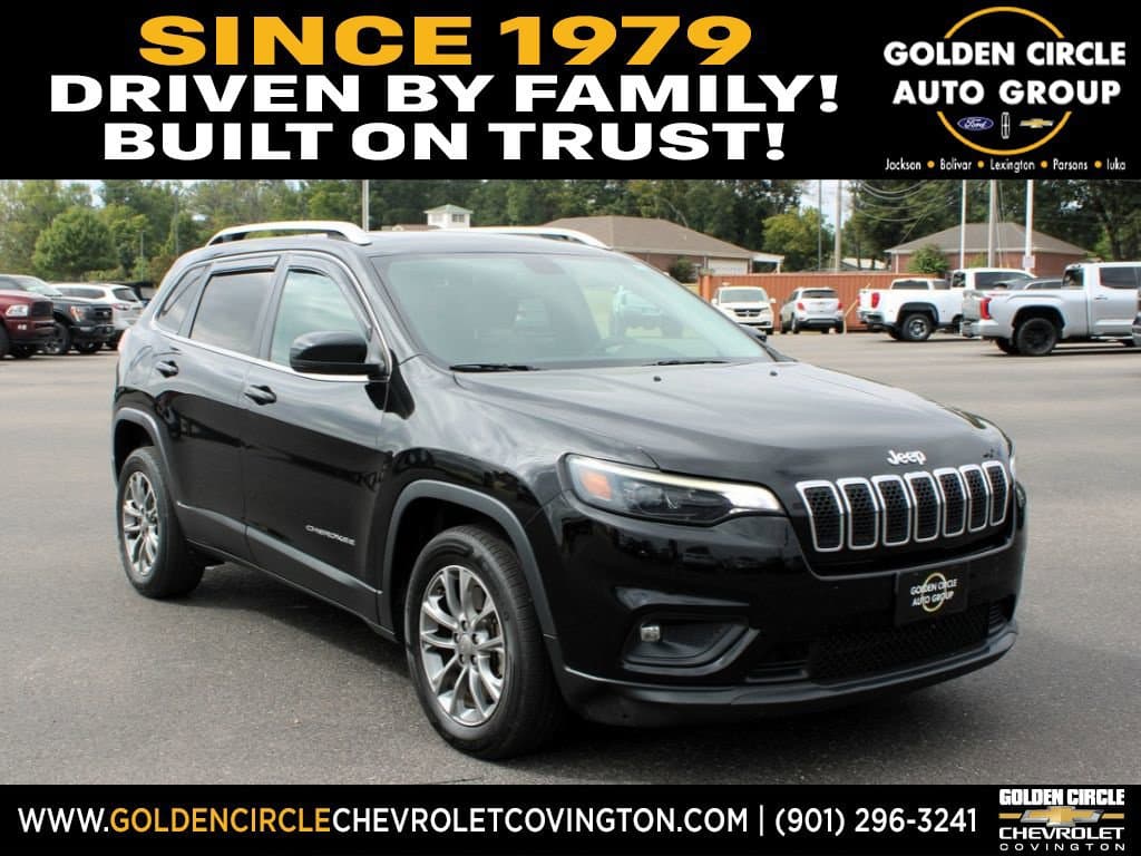 2020 Jeep Cherokee Latitude Plus — photo 1 of 42
