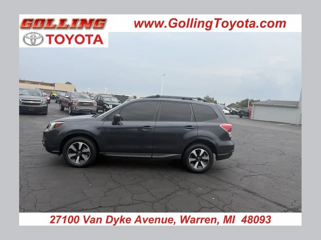2018 Subaru Forester Premium — photo 1 of 10
