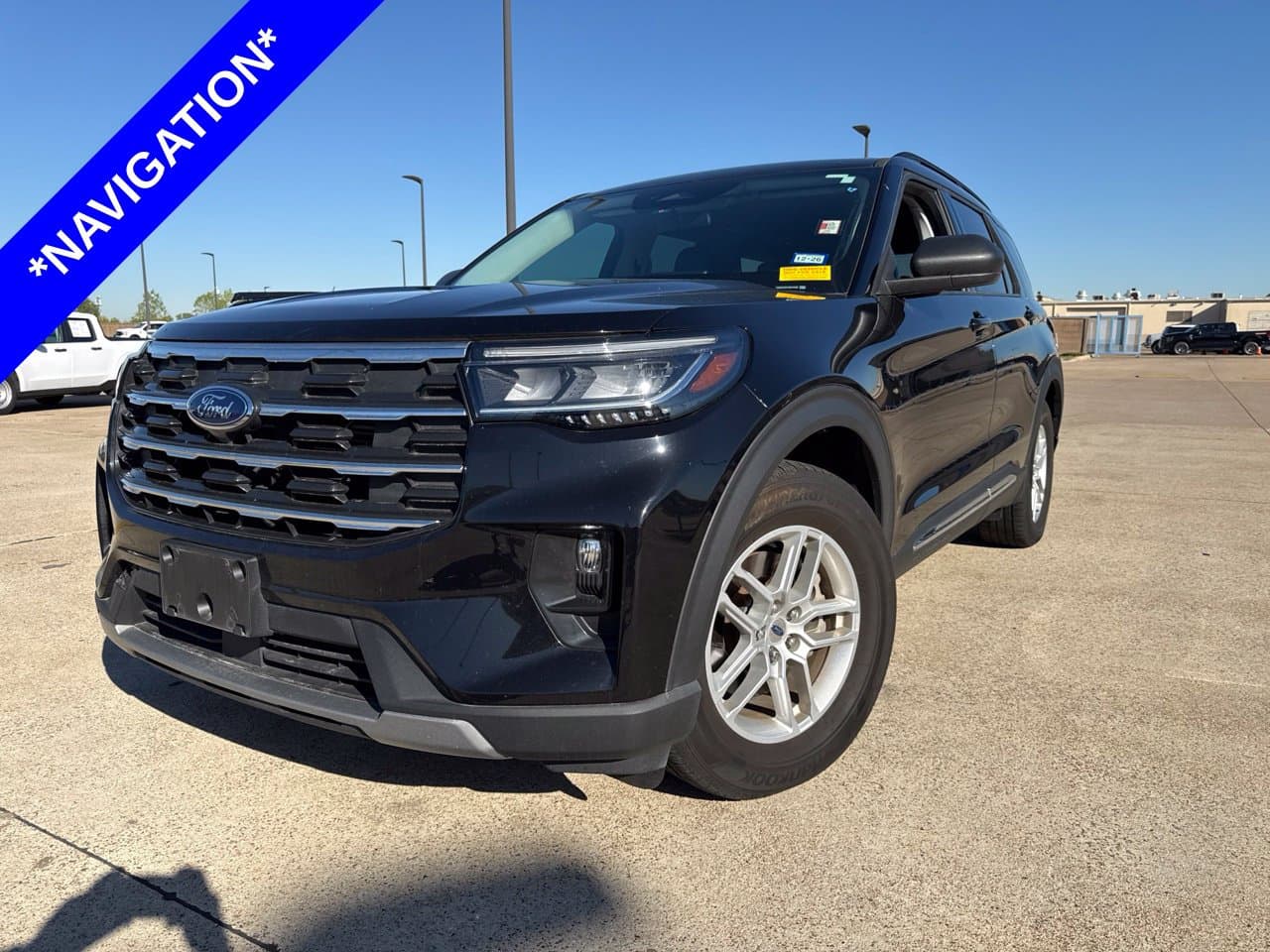 2025 Ford Explorer Active — photo 1 of 27