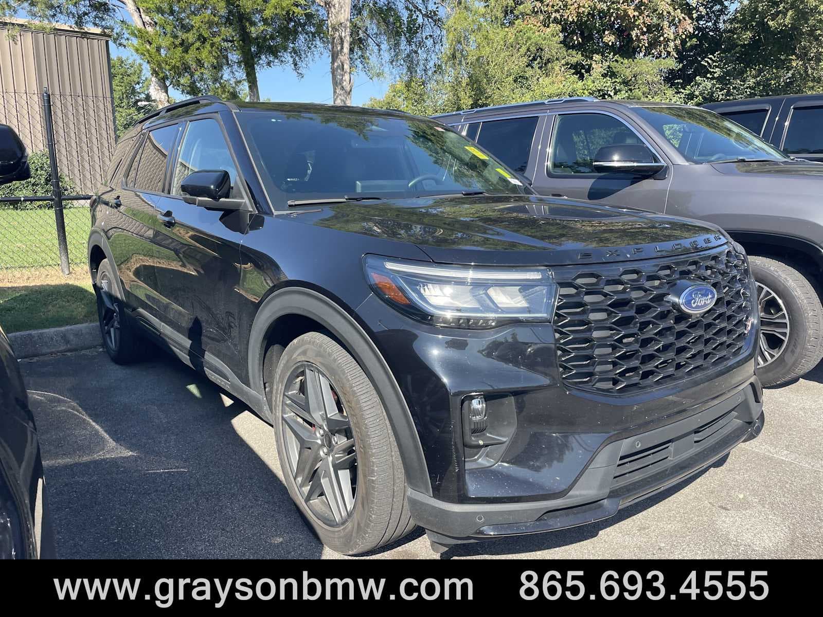 2025 Ford Explorer ST — photo 1 of 12