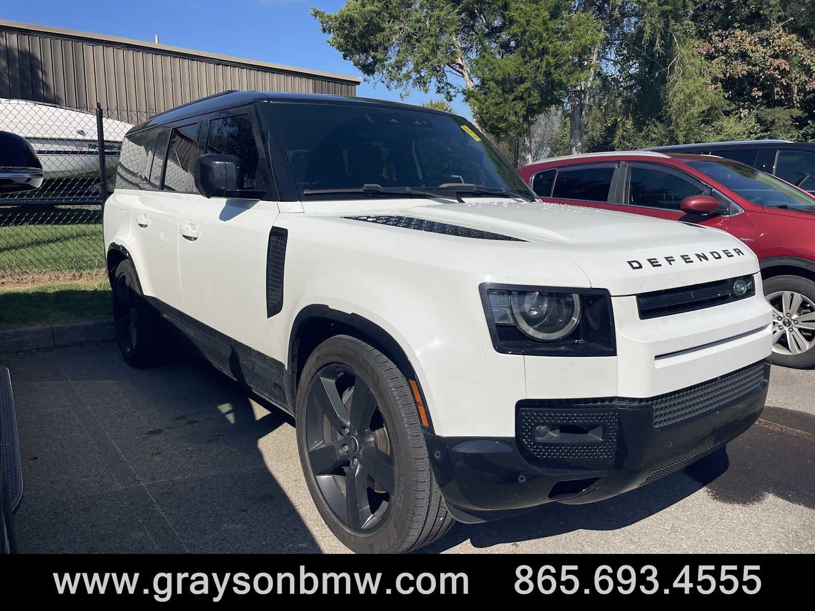 2024 Land Rover Defender X-Dynamic SE — photo 1 of 12