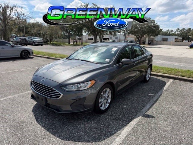 2020 Ford Fusion Hybrid SE — photo 1 of 23