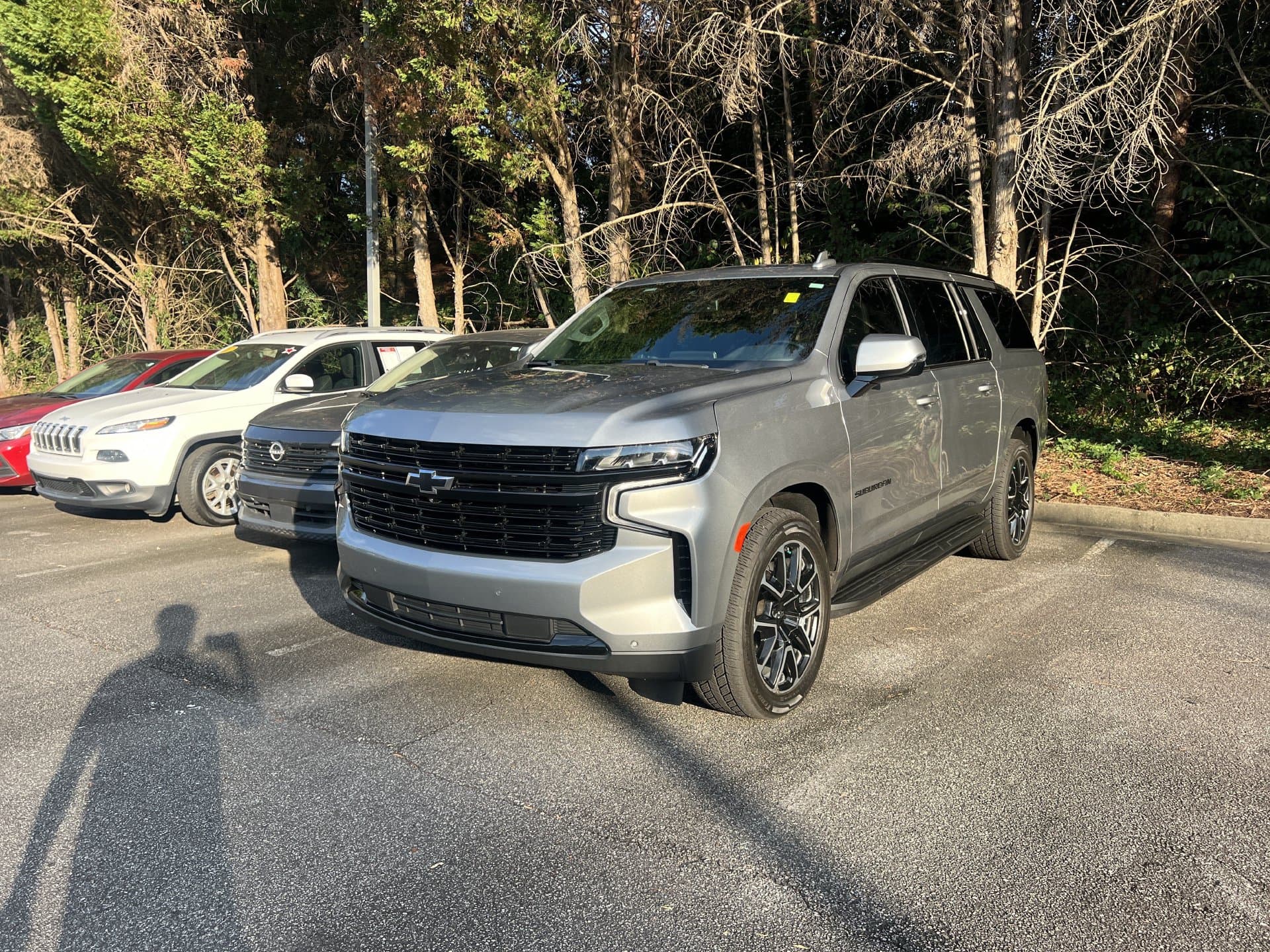 2023 Chevrolet Suburban RST — photo 1 of 6