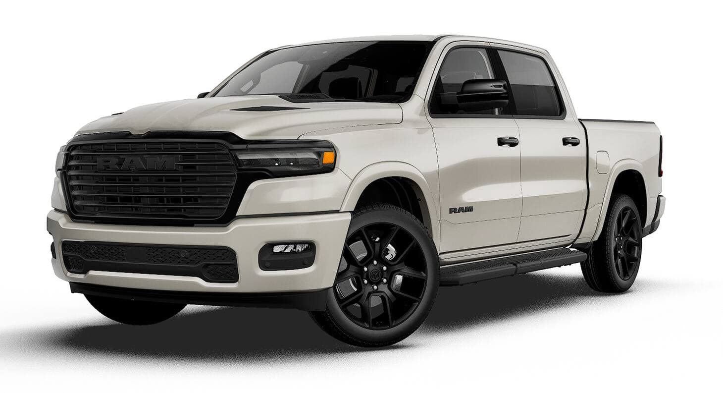2027 RAM 1500 Laramie — photo 1 of 10