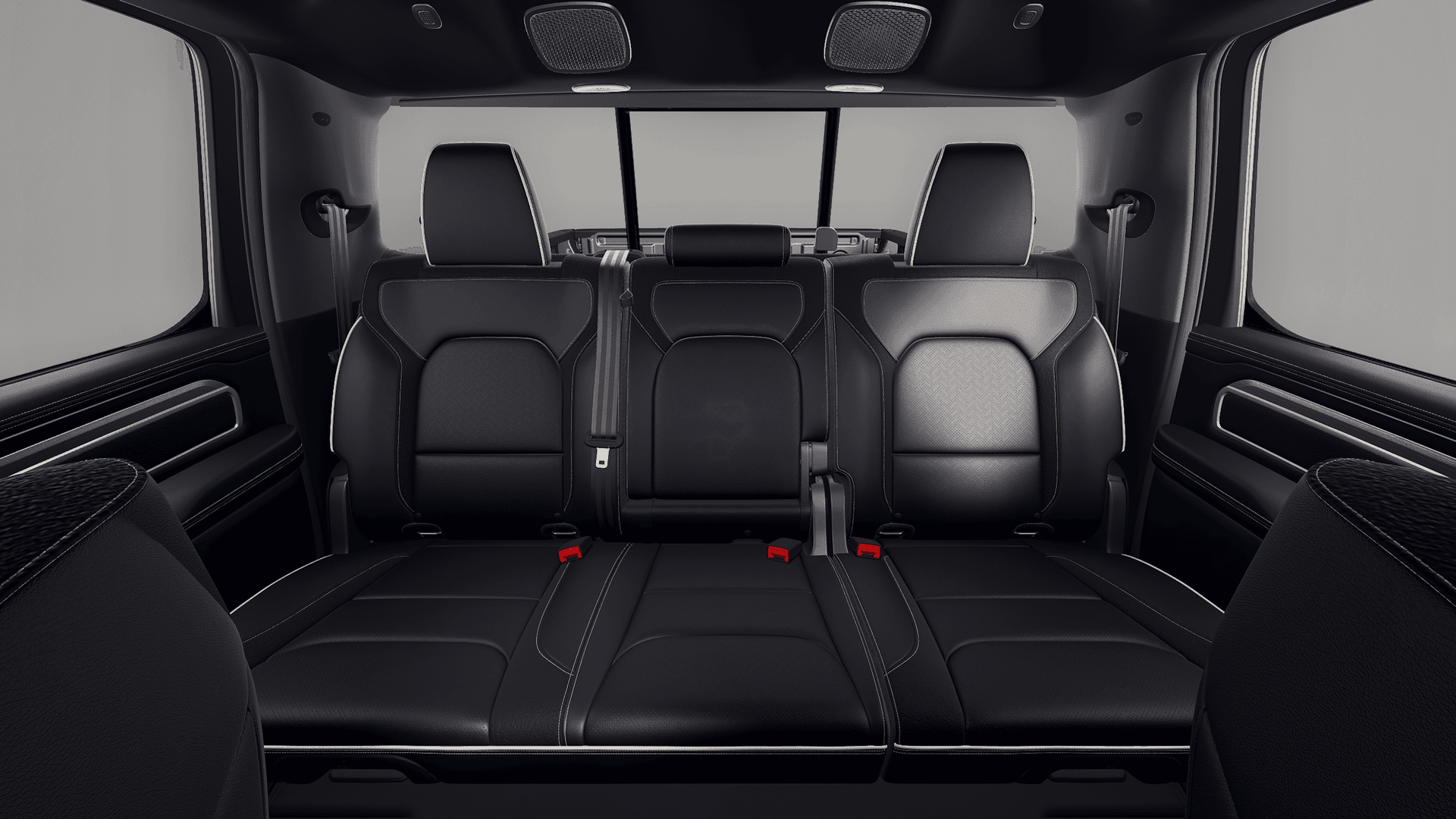 2027 RAM 1500 Laramie — photo 1 of 8