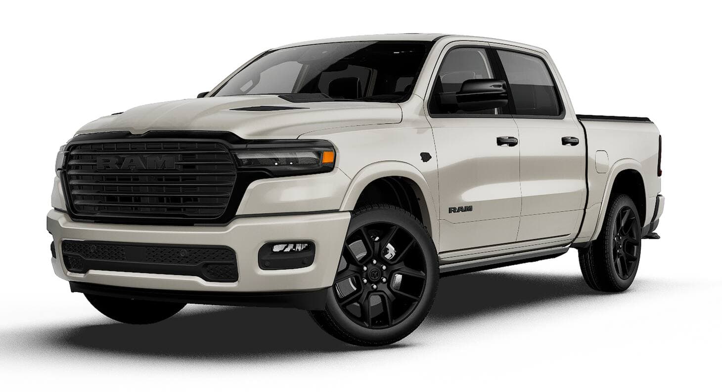 2027 RAM 1500 Laramie — photo 1 of 10