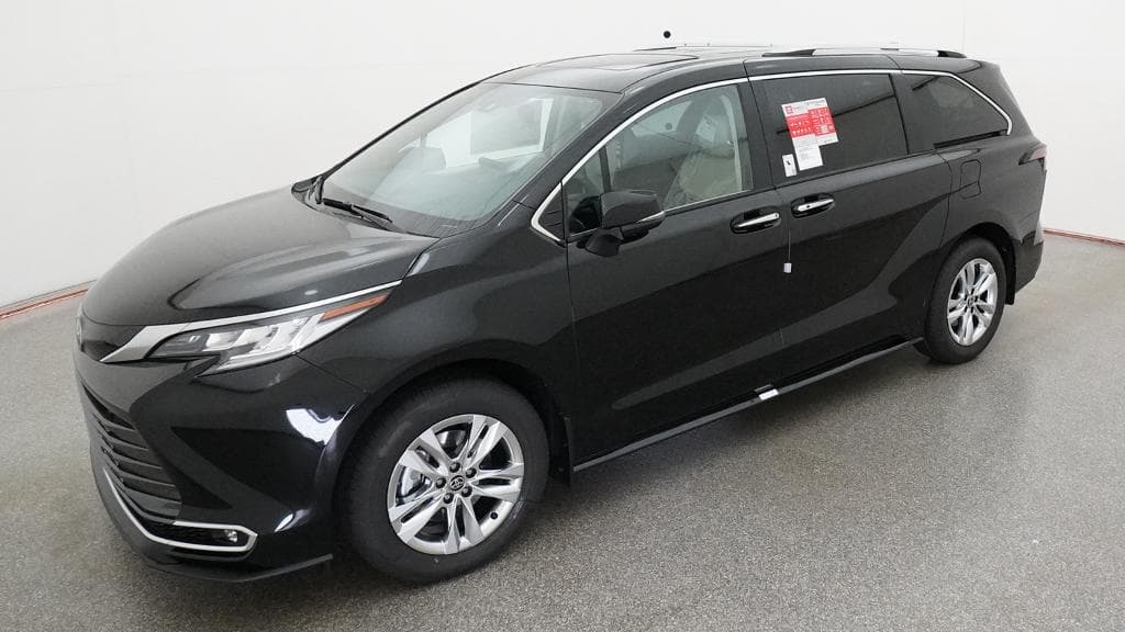 2026 Toyota Sienna Limited — photo 1 of 34