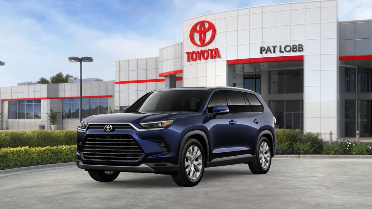 2026 Toyota Grand Highlander Base — photo 1 of 23