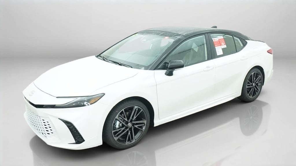 2026 Toyota Camry XSE — photo 1 of 18