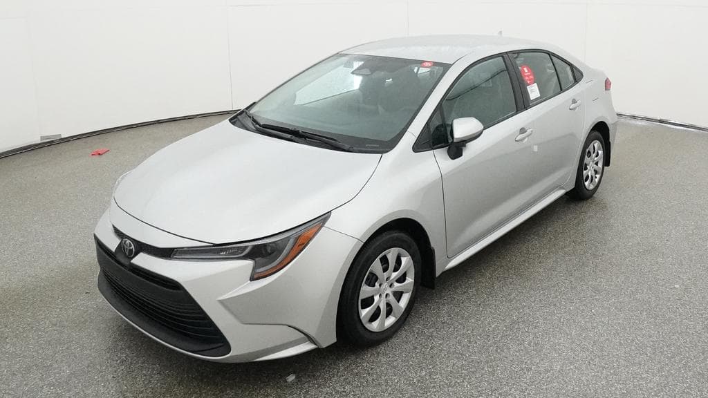 2027 Toyota Corolla LE — photo 1 of 34