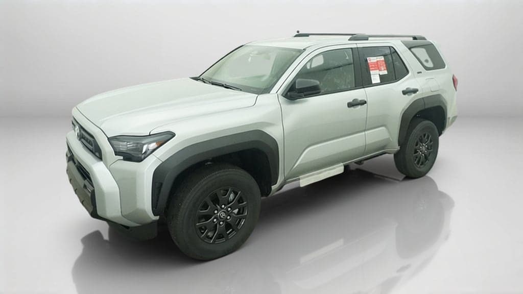 2026 Toyota 4Runner SR5 — photo 1 of 18