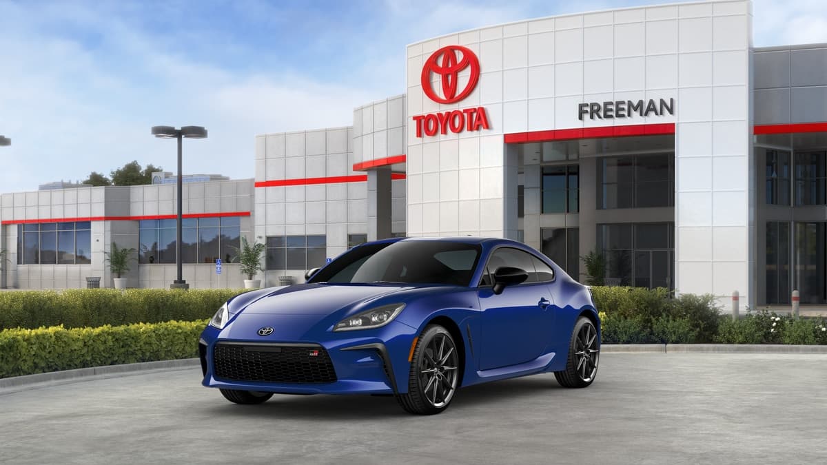 2026 Toyota GR86 Premium — photo 1 of 23