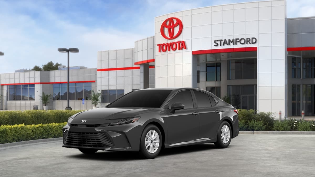 2026 Toyota Camry LE — photo 1 of 23