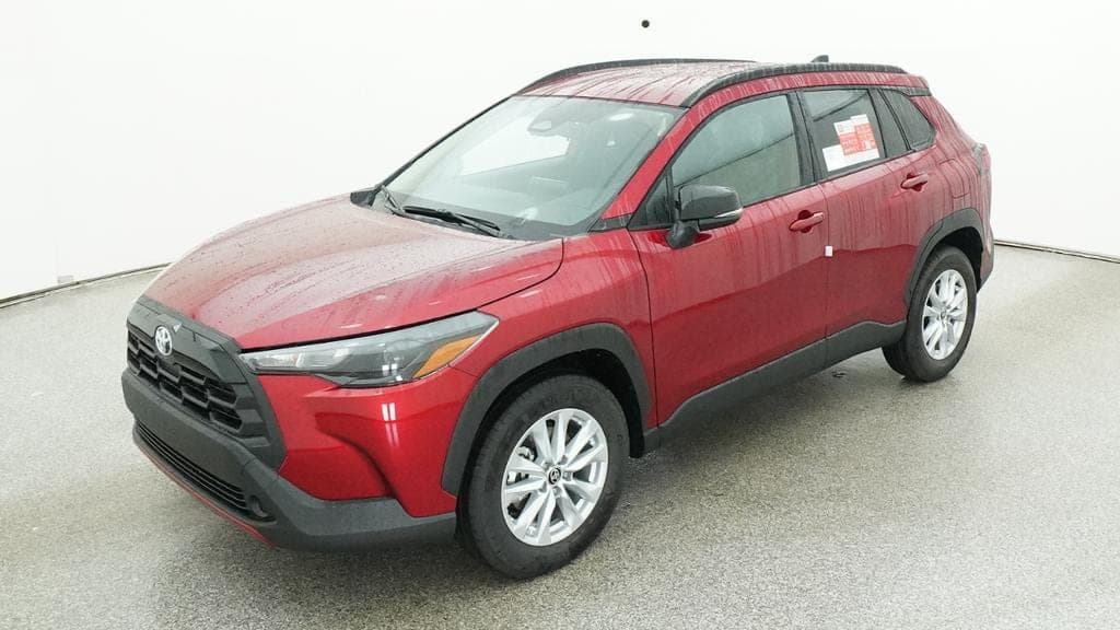2026 Toyota Corolla Cross LE — photo 1 of 34
