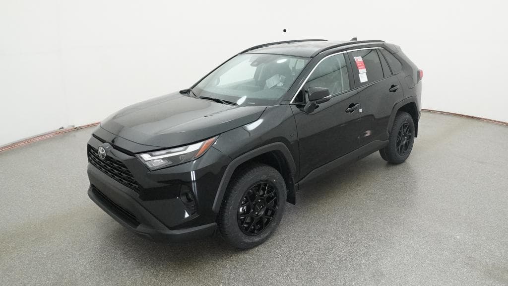2025 Toyota RAV4 XLE — photo 1 of 34